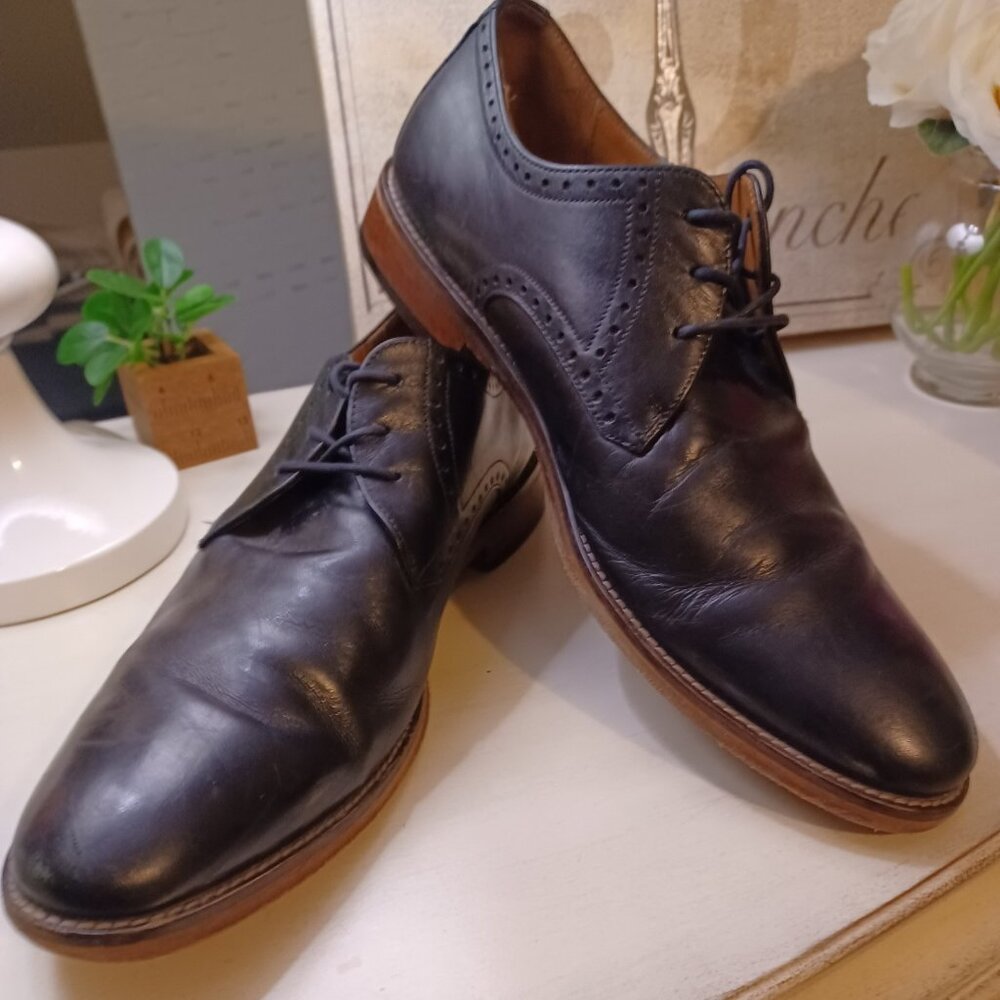 Johnson & Murphy Black Clasic Wingtip Oxford 11M